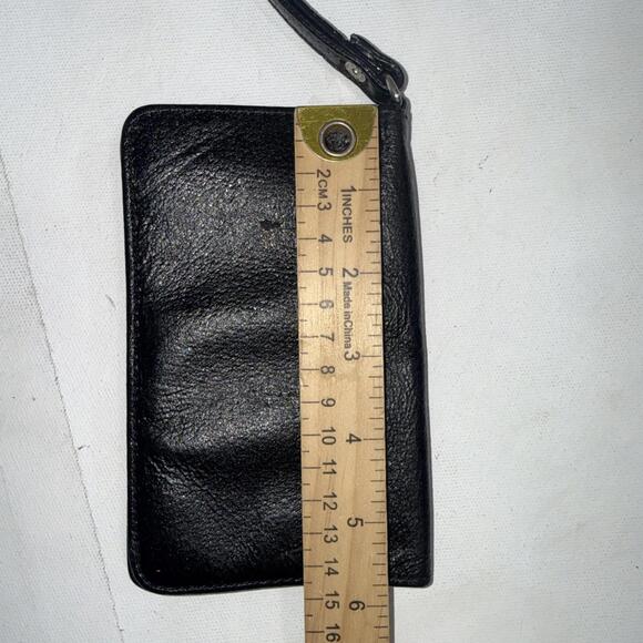 Vintage HOBO INTERNATIONAL Black Patent Leather Folding Wristlet Clutch Wallet - Picture 15 of 15